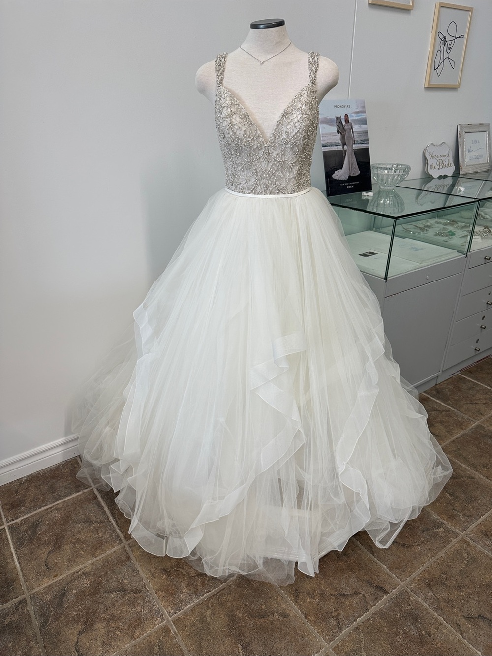 Ivory Ball Gown Wedding Dress with Beaded Bodice